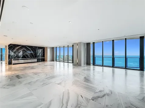 19575 Collins Avenue Sunny Isles Beach FL 33160
