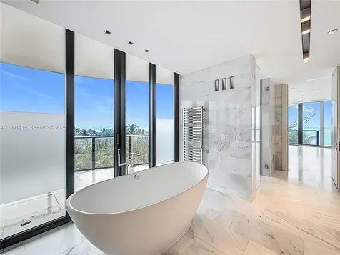 19575 Collins Avenue Sunny Isles Beach FL 33160