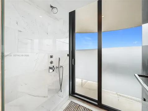 19575 Collins Avenue Sunny Isles Beach FL 33160
