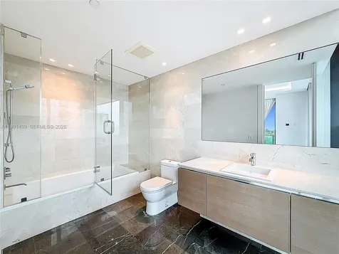 19575 Collins Avenue Sunny Isles Beach FL 33160