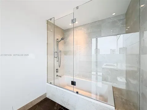 19575 Collins Avenue Sunny Isles Beach FL 33160