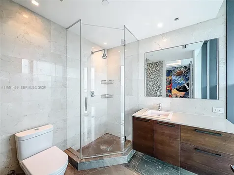 19575 Collins Avenue Sunny Isles Beach FL 33160