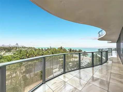 19575 Collins Avenue Sunny Isles Beach FL 33160