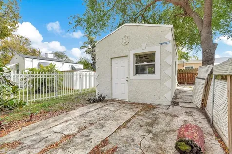 299 NW 43rd Street Miami FL 33127