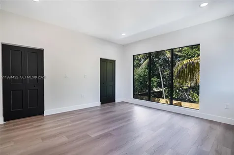 283 NW 52 Street Miami FL 33127