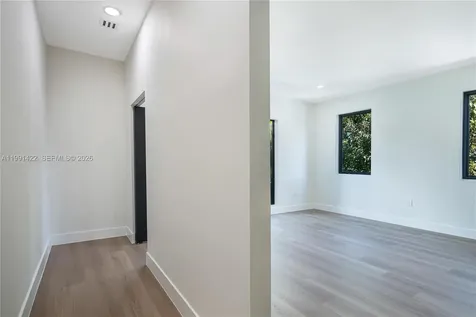 283 NW 52 Street Miami FL 33127