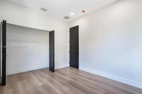 283 NW 52 Street Miami FL 33127