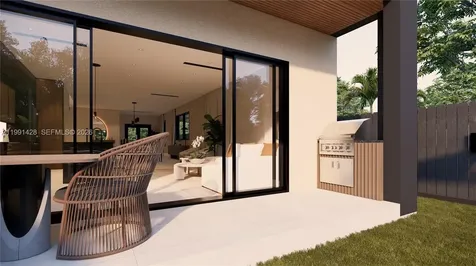 3021 SW 27th Street Miami FL 33133