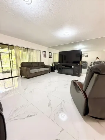 3536 Estepona Avenue Doral FL 33178