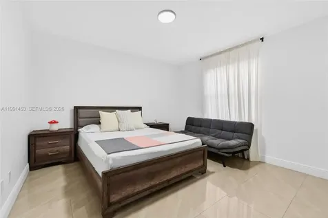 1750 W 46th Street Hialeah FL 33012