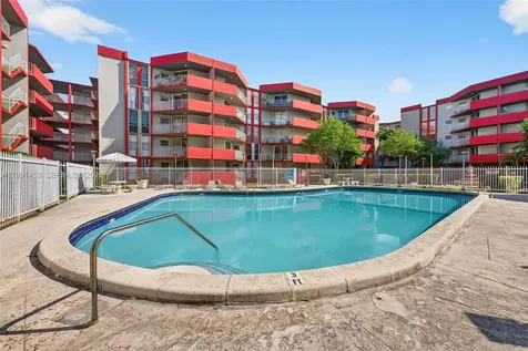 1750 W 46th Street Hialeah FL 33012