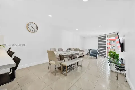 1750 W 46th Street Hialeah FL 33012