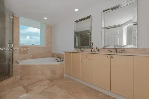 1755 E Hallandale Beach Boulevard Hallandale Beach FL 33009