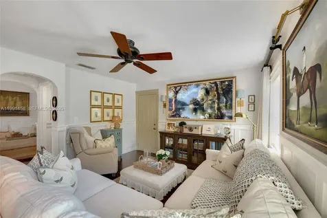 19237 NW 13th Street Pembroke Pines FL 33029