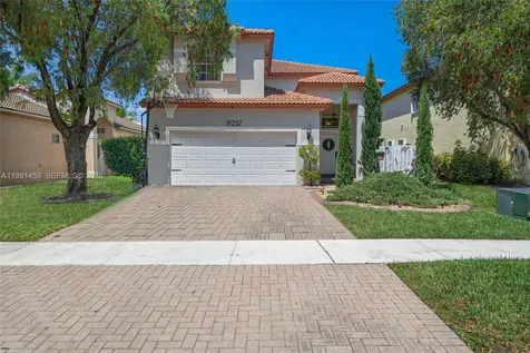 19237 NW 13th Street Pembroke Pines FL 33029