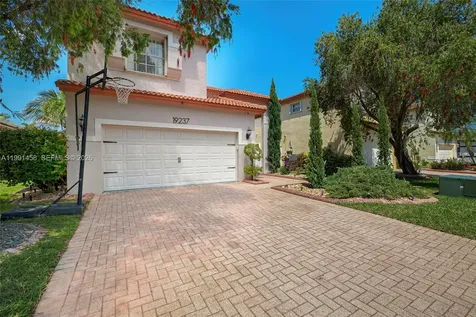 19237 NW 13th Street Pembroke Pines FL 33029