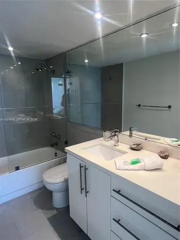 5313 Collins Avenue Miami Beach FL 33140