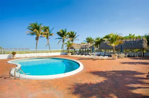 5313 Collins Avenue Miami Beach FL 33140