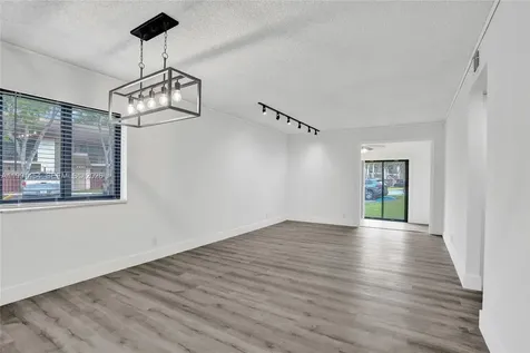 7951 Southgate Boulevard North Lauderdale FL 33068