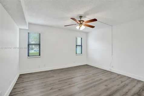 7951 Southgate Boulevard North Lauderdale FL 33068