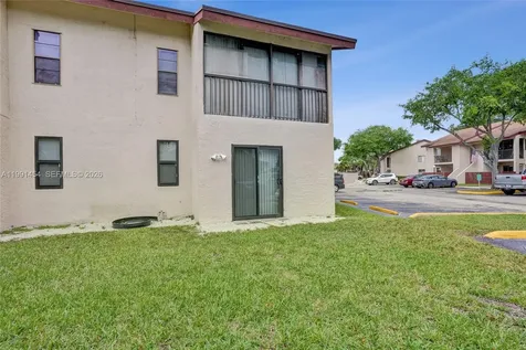 7951 Southgate Boulevard North Lauderdale FL 33068