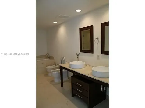 465 Brickell Avenue Miami FL 33131