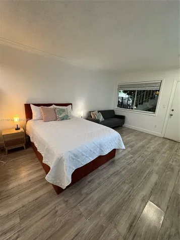 740 11th Street Miami Beach FL 33139