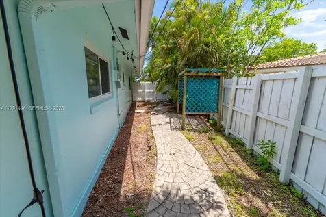 2901 NW 10th Avenue Wilton Manors FL 33311