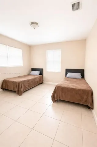 18981 NW 7th Avenue Miami Gardens FL 33169