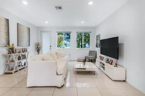 6416 NW 102nd Court Doral FL 33178