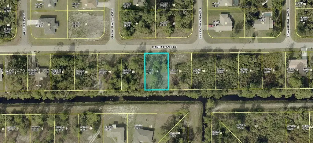 726 E Manhattan Street Lehigh Acres FL 33974