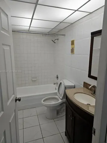 10090 NW 80th Court Hialeah Gardens FL 33016
