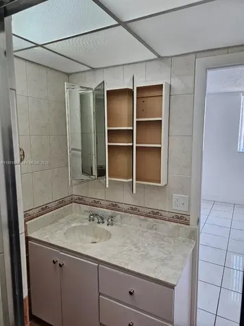 10090 NW 80th Court Hialeah Gardens FL 33016