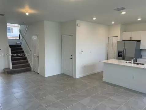 10013 SW 231 Lane Miami FL 33190