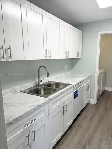 804 SW 73rd Avenue North Lauderdale FL 33068
