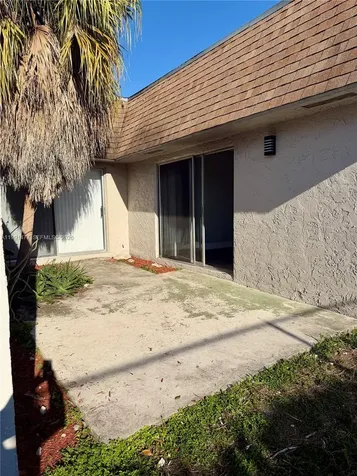 804 SW 73rd Avenue North Lauderdale FL 33068