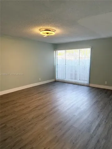 804 SW 73rd Avenue North Lauderdale FL 33068