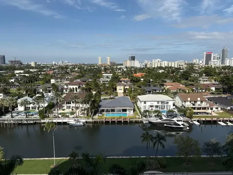 3600 Yacht Club Drive Aventura FL 33180