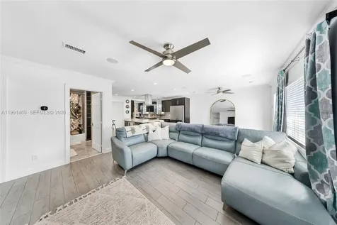 1721 SW 35th Avenue Fort Lauderdale FL 33312