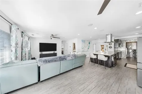 1721 SW 35th Avenue Fort Lauderdale FL 33312