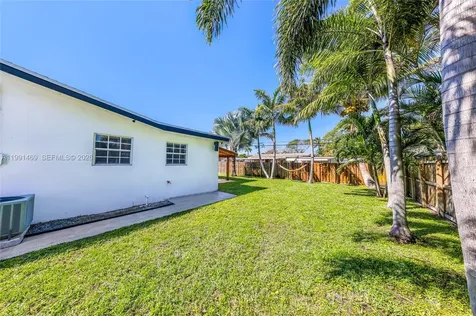 1721 SW 35th Avenue Fort Lauderdale FL 33312