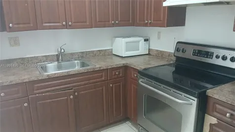 3610 NW 21st Street Lauderdale Lakes FL 33311