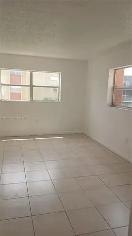 3610 NW 21st Street Lauderdale Lakes FL 33311