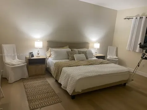 15051 Royal Oaks Lane North Miami FL 33181