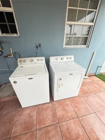 430 NW 60th Avenue Miami FL 33126