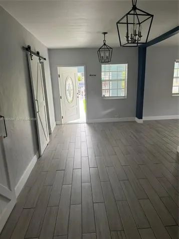 430 NW 60th Avenue Miami FL 33126