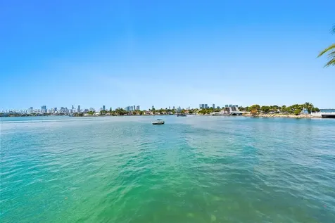 5 Island Avenue Miami Beach FL 33139
