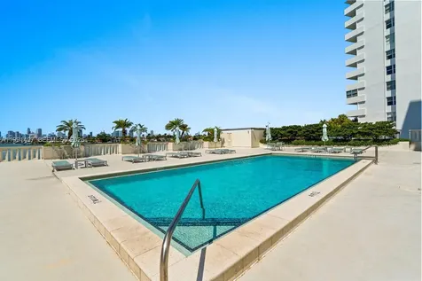 5 Island Avenue Miami Beach FL 33139