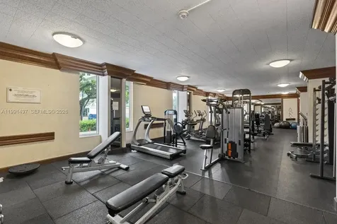 5 Island Avenue Miami Beach FL 33139