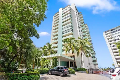 5 Island Avenue Miami Beach FL 33139
